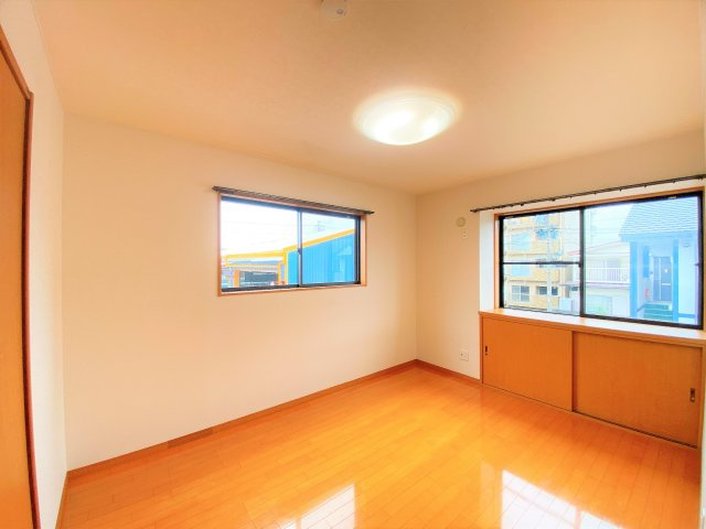 OASIS　SATONAKA　Bの内装
