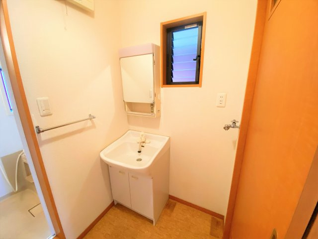 OASIS　SATONAKA　Bの洗面所