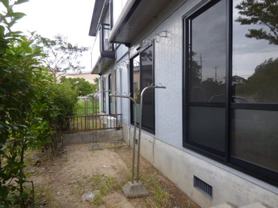 【庭】 | サンガーデンＫＯＢＡＹＡＳＨＩ　Ｂ棟 | 幅のあるゆったりした庭♪