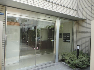 【エントランス】 | 表参道レジデンス