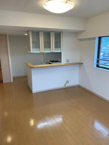 【居間・リビング】 | S51464-宝ヶ池通ﾊﾟｰｸ･ﾎｰﾑｽﾞ