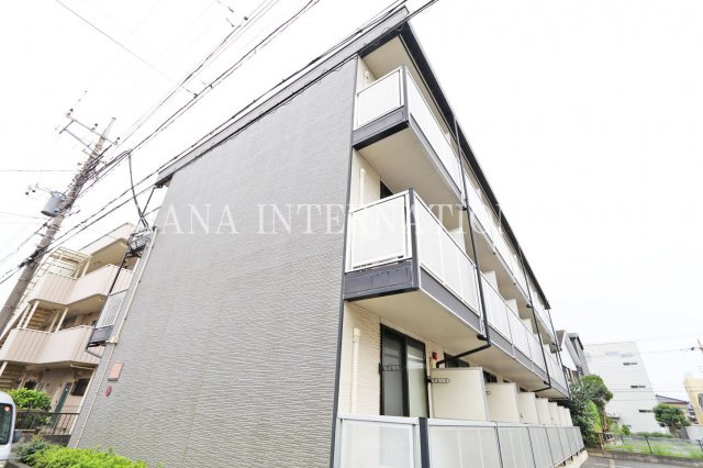 レオパレスプレジオの外観