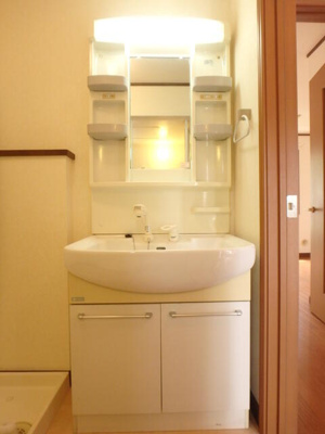 【独立洗面台】 | ベリーコートA | ※同物件、同タイプのお部屋です
