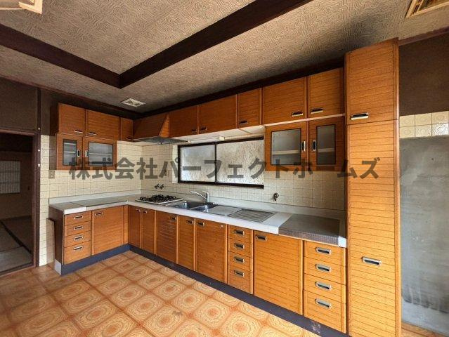 日本庭園付き古民家のキッチン|使いやすいキッチンです