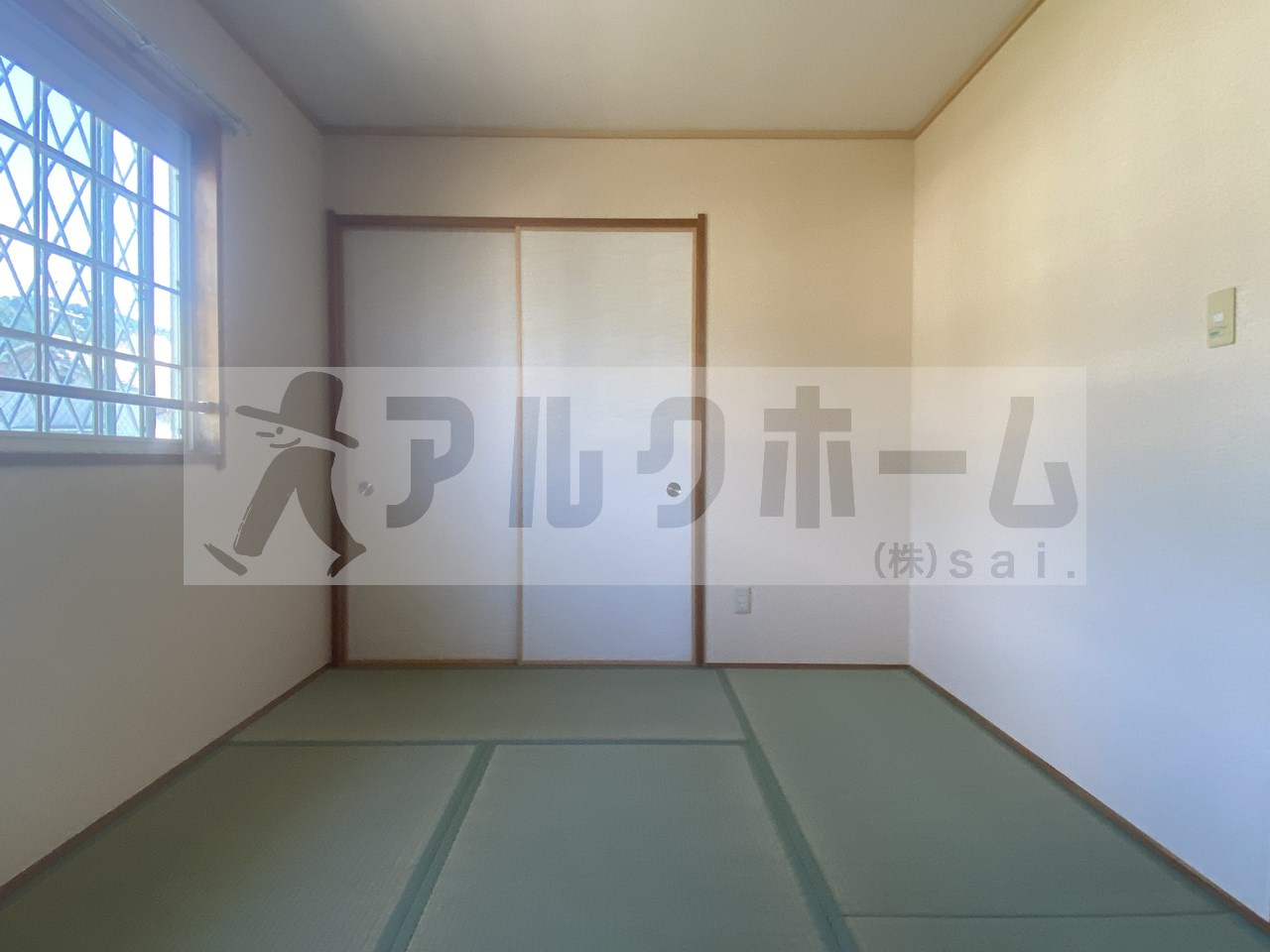 ツインコートいたくらの和室