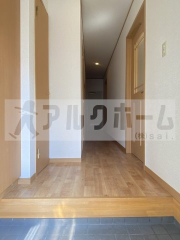 ツインコートいたくらの玄関