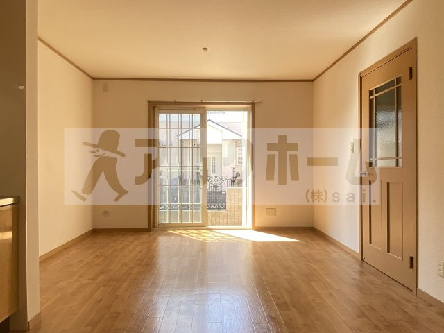 ツインコートいたくらの居間・リビング