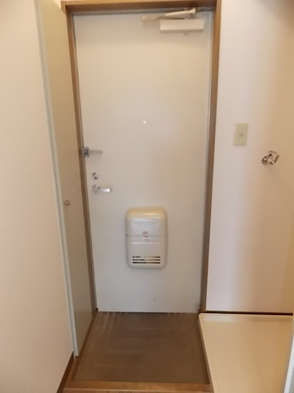 【玄関】 | サンコート板宿 | サンコート板宿