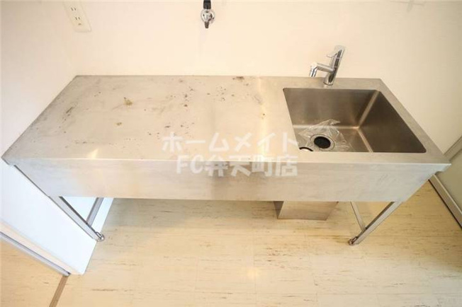 【キッチン】 | Aqua Stone | キッチンでお料理をお楽しみください