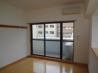 【洋室】 | フェリス