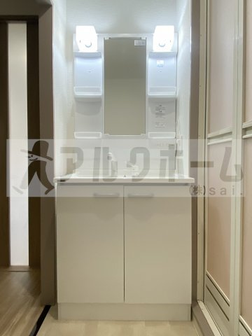 本町ホームズの独立洗面台