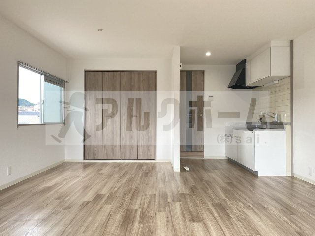 本町ホームズの居間・リビング