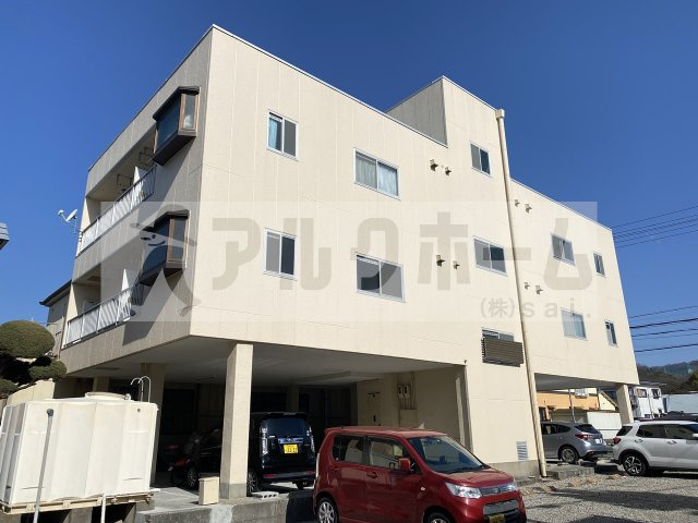 本町ホームズの外観