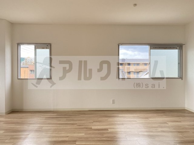 本町ホームズの居間・リビング