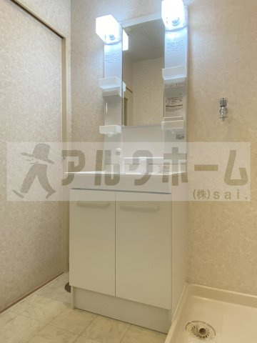グランドゥール緑ヶ丘の独立洗面台