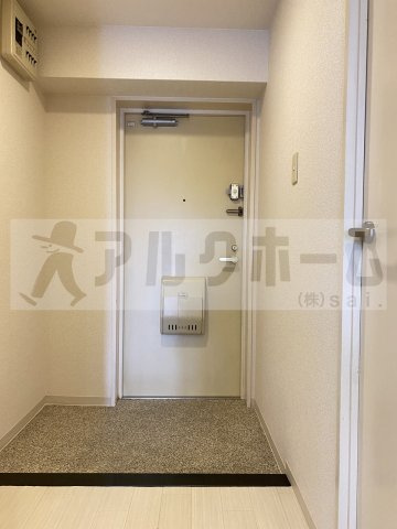 グランドゥール緑ヶ丘の玄関
