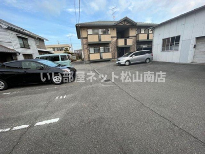 【駐車場】 | ボナール安岡