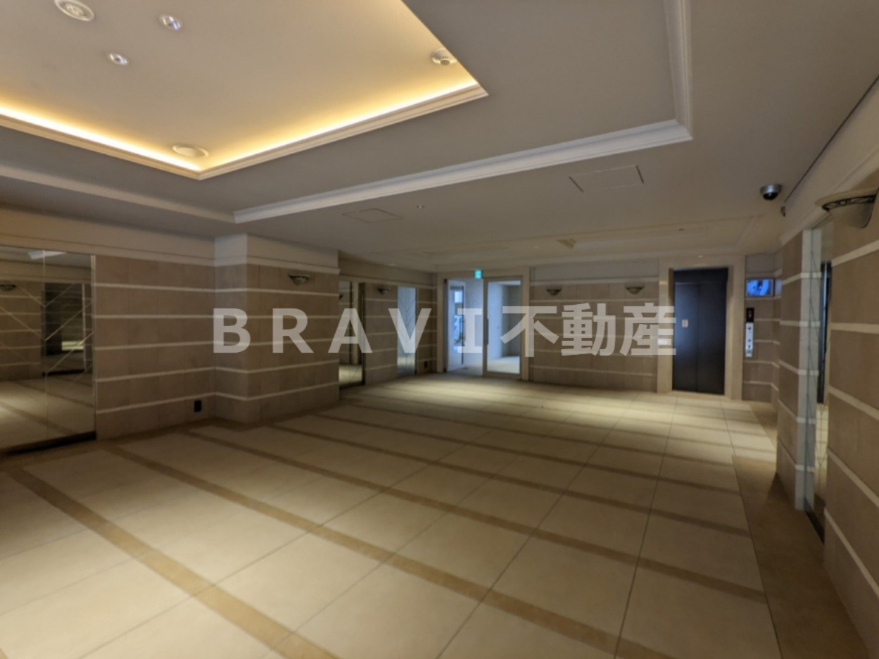 Dimus北浜（ディームスキタハマ）　BRAVI不動産のロビー