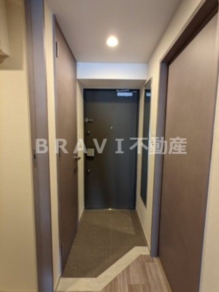 Dimus北浜（ディームスキタハマ）　BRAVI不動産の玄関
