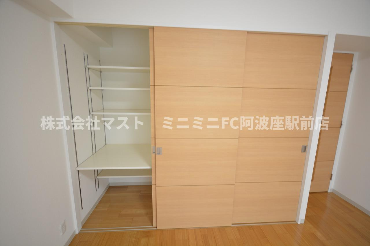 アーバネックス南堀江の収納