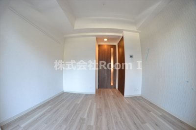 【洋室】 | プレサンス大阪天満リバーシア | 広々とした洋室です