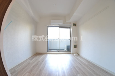 【洋室】 | プレサンス大阪天満リバーシア | スタンダードな洋室です