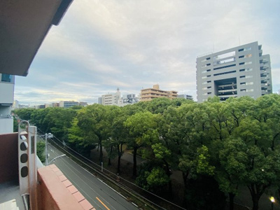 【展望】 | セザール大通り公園 | ６階部分からの眺望です。