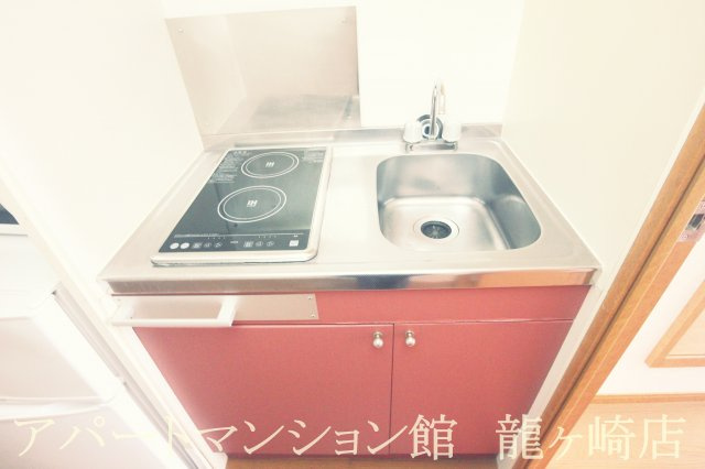 レオパレス山久のキッチン