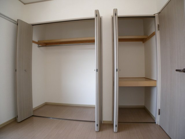 パルティーダB棟の収納