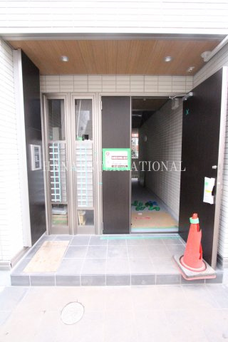 Confortyuuyaのエントランス