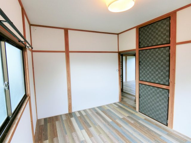 松ケ谷ロ貸家の洋室