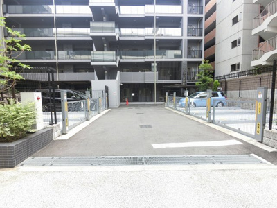 【駐車場】 | レーベン横浜阪東橋ＢＡＹ＇Ｌ | 機械式駐車場です。