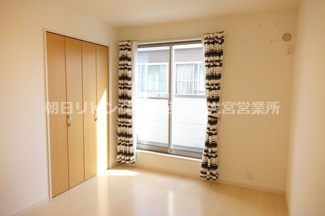 【洋室】 | 西区土屋戸建