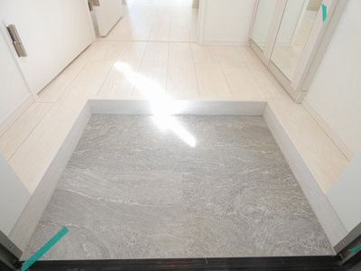 【玄関】 | Camellia烏森