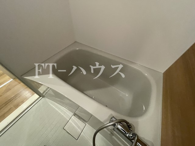 プリムラの浴室