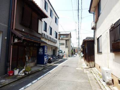岩倉BLDG（岩倉ビル）の地図|前面道路
