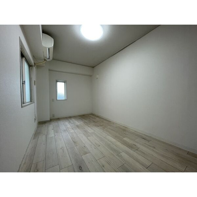 【洋室】 | ディバージョン久宝寺