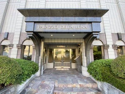 【エントランス】 | パラッツオ・デラ・ルナ
