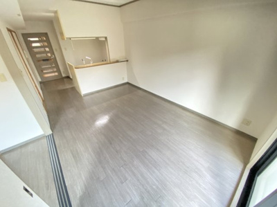 【居間・リビング】 | パラッツオ・デラ・ルナ