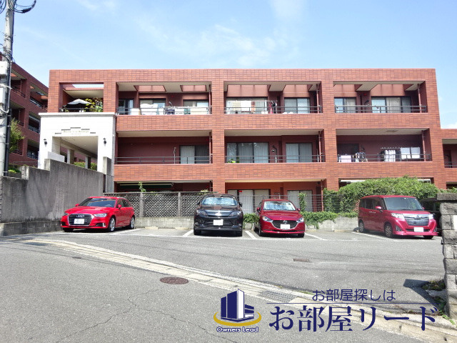 ファーネストヒルズ高宮エステルノの外観