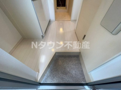 【玄関】 | セレーナ中村 | 落ち着いた玄関です