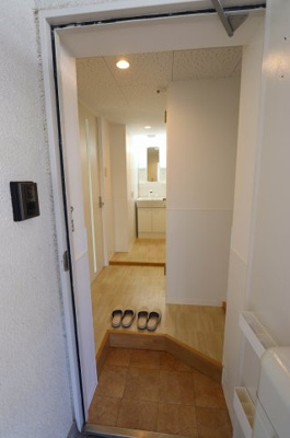 【玄関】 | サンホープ７ | 明るくきれいな玄関です