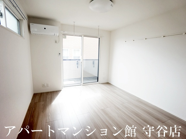 Eternityの居間・リビング