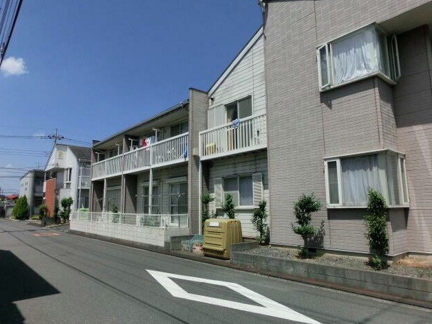 サンハイムEⅢのエントランス