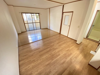 【居間・リビング】 | リバーサイドマンション・レオ