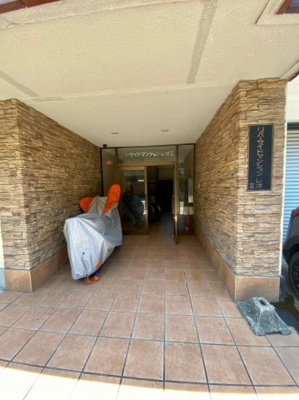 【ロビー】 | リバーサイドマンション・レオ