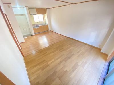 【居間・リビング】 | リバーサイドマンション・レオ