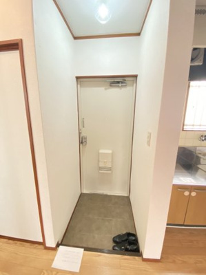 【玄関】 | リバーサイドマンション・レオ