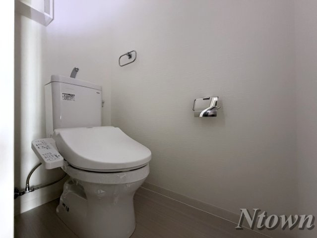 【トイレ】 | ボーデュキャナル幅下 | ゆったりとした空間のトイレです
