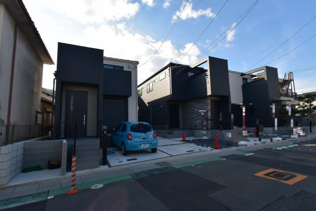 【新築戸建】大山崎町円明寺茶屋前の前面道路含む現地写真